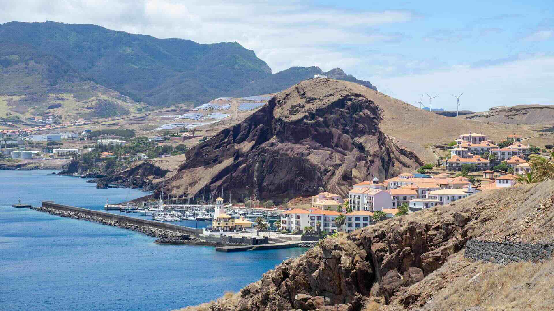 Excursão Privada de Jipe e Barco à Vela na Madeira — Experiência por Terra e Mar